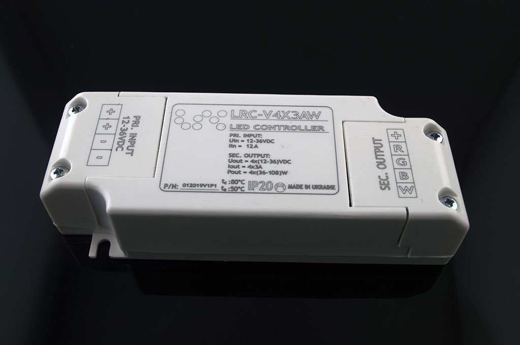 Контроллер для светодиодов LRC-V4X3AW